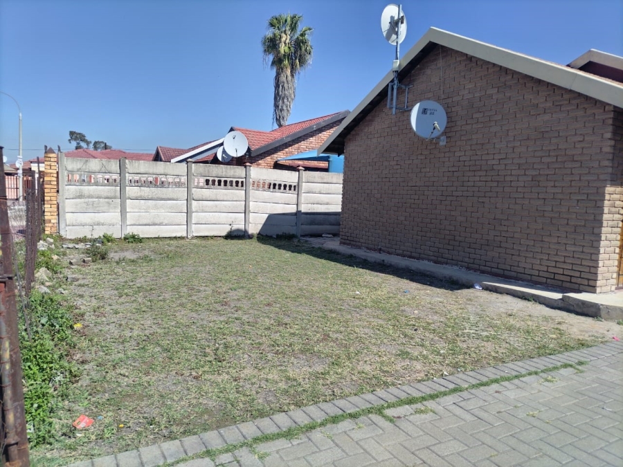 2 Bedroom Property for Sale in Boitekong Ext 1 North West